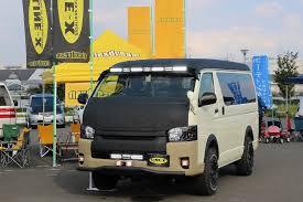 ハイエース200系 ワゴンgl リフトアップ line x ipf製ledライトバーカスタム toyota hiace 200 custom demo car ハイエース トヨタハイエース カー
