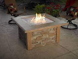 This fire pit measures 40.55 x 40.55 x 11.42 to provide a peaceful atmosphere without taking up too much space. Sierra Gas Fire Pit Table By Outdoor Greatroom Fine S Gas