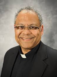 Janie Broussard's Instagram, Twitter & Facebook