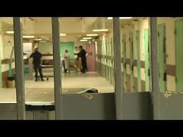 A Nimes La Surpopulation Carcerale Reste Un Probleme Youtube