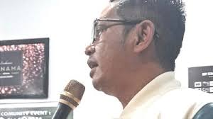 Putri Dakka Dikerubuti Emak-emak di Malimpung Pinrang, Ada Apa ?