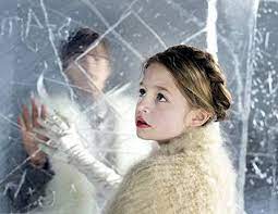 La jeune fille rêve de l'apprendre, mais la réponse met son royaume en danger. La Reine Des Neiges Replay Revoir En Streaming Votre Programme Tv