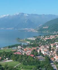 Bezoek ook onze campings aan het gardameer pagina. Au Lac De Como Camping Hotel Au Lac De Como