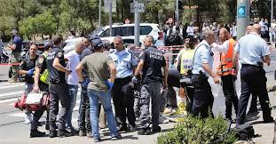 לוחמים, שהיו פרוסים במארבים במספר מוקדים במרחב מטולה, זיהו את החשודים לאחר חצייתם • השאירו פריטים החשודים כמטענים והתנהלו באופן המעיד כי. 22zztgsmakpizm