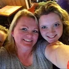 Amy Pridgen's Instagram, Twitter & Facebook