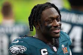 Philadelphia Eagles superstar WR savagely torches his haters: 'I'm a  champion' - pennlive.com