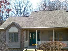 Do You Think The Gaf Timberline Hd Birchwood Shingles On The Roof Match The House Well We Like To Think So Call 616 871 25 House Colors New Homes Birchwood