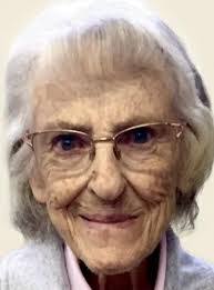 Carolyn Cavender's Instagram, Twitter & Facebook