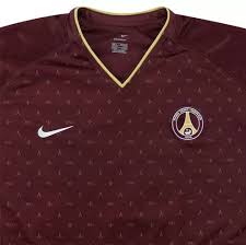 Highly breathable fabric helps keep sweat off your skin, so you stay cool whether you're cheering in the stands or playing on. Bordeaux Wine Gold Element Psg X Air Jordan 2020 2021 Third Kit Leaked All Football