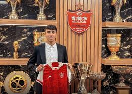 مدافع پرسپولیس به نساجی پیوست