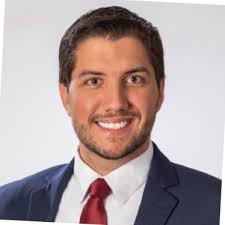 I am excited to announce that I will be joining Linklaters as a Summer  Associate in 2023.