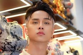 Đạo diễn Neko Lê: 10 năm làm toàn phim triệu view, Thành Lộc khen vẫn vô  danh