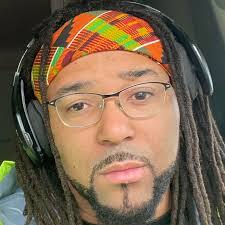 Tim Hunsberger's Instagram, Twitter & Facebook