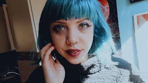 What hair color would suit me best?