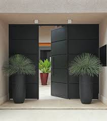 Pin Su The Potted Garden Containers