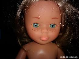 ANTIGUA MUÑECA NANCY OJOS AZULES pelo rubio cerveza rizado
