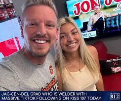 Bailey Engel's Instagram, Twitter & Facebook