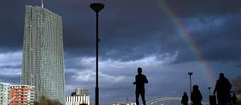 EZB-Ratssitzung: Währungshüter in der Zwickmühle