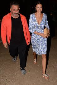 27.090 views8 years ago semih özdemir. Ahu Yagtu Nun O Hareketi Cansu Dere Ye Mi