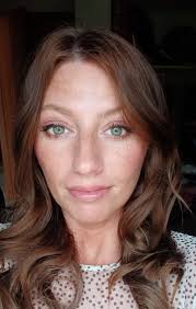 Hello all! Newbie Descript user here, so the question might be a little  basic for most of you... Is there a way to manipulate video colors in  Descript ? I can only