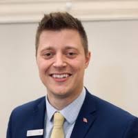 400+ "Suski" profiles