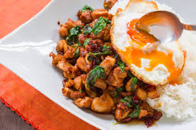 Pad gra pow or thai sweet basil dishes i tried in metro. Top 8 Famous Thai Food Dishes To Try In Thailand With Pictures