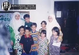 Read 6 reviews from the world's largest community for readers. Asiaweek Father S Girl Nurul Izzah Anwar