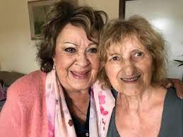 Jirina bohdalová was born on may 3, 1931 in prague, czechoslovakia. Jirina Bohdalova Divadlo Goja Pro Ni Chysta Show Blesk Cz