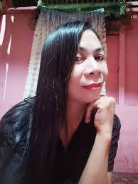 I never met a white man with 4 kids and 3 baby mamas