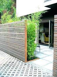 Bahan pagar minimalis selanjutnya perhatikan bahan pembuatan pagar minimalis. 25 Desain Terbaik Pagar Kayu Minimalis Dengan Gaya Kontemporer