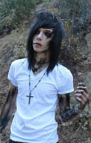 @karlakl16im using an eye brow razor!!!!!was asked to do andy's hair. 30 Top For Andy Biersack Black Veil Brides Vocalista Boudoir Paris