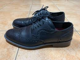 Banker shoes was established in 1983 and has a long proven track record. Hush Puppies Isaac Banker Men S Fashion Footwear Dress Shoes On Carousell