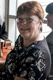 Grandad's wife of 40 years dies in his arms after waiting THREE hours for  an ambulance