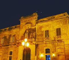Il centro storico di manduria si sviluppa in una serie di stradine strette e contorte. Da Visitare A Ginosa Booking Ginosa
