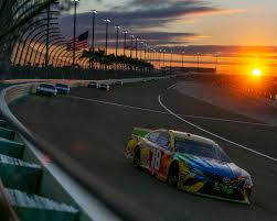 Kyle busch won the pole and all eight title contenders qualified in the top 10 for the final race to decide the championship field. Kyle Busch Claims Second Nascar Championship The Star