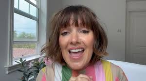 Please also welcome Julie Whiting. She started a Singers Company group in  Lehi North in Utah. Her group is going to be amazing and we are so excited  to have her! Please