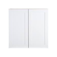 In fact, many of these veneers have natural looking woodgrain texture built right into them. Hampton Bay Cambridge Shaker Assembled 15x30x12 5 In Wall Cabinet With 1 Soft Close Door In White Cm1530w Wh The Home Depot Wall Cabinet Transitional Modern Plywood Interior