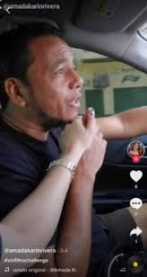 Una bella modelo conquista al entrenador y exfutbolista hondureño Dani  Turcios