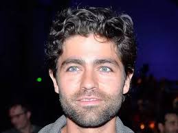 Curly guys need to give their hair just as much attention and care as curly. Do Curly Haired Boys Look More Attractive Than Straight Haired Boys Quora