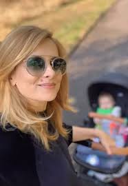 31 octombrie ne place de simona gherghe deoarece este o tanara talentata, draguta, ambitioasa si isi face meria. Simona Gherghe A Implinit Varsta 42 De Ani Cum A Petrecut De Ziua De NaÈ™tere