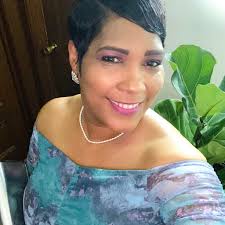 Congratulations Shelly-Ann Fraser-Pryce, the NEW Pan American Games' Womens  200m record holder. Fraser-Pryce shattered the 40 year old record  previously held by American Evelyn Ashford #ProudlyJamaican #PanAm