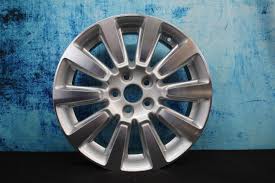 The arai wheel is part of the rtx oe series and is designed to fit if you`re considering upgrading your car or truck with larger custom wheels or oem factory wheels, you. Toyota Sienna 2011 12 13 14 15 16 17 18 12020 18 Oem Replacement Rim 42611 08090 Aly69583u10n Alloemrims Com