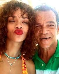 Ronald Fenty, Rihanna's father, left us 🙏🕊️ at 70 years old..