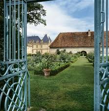 Le Chateau De Cormatin France Outdoor Gardens French Exterior Pictures Of Beautiful Places