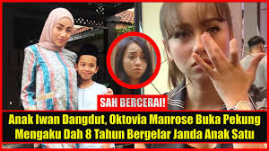 Oktovia atau nama sebenarnya wan syamira putri oktovia wan syahman, 29, berkata dia berasa takut untuk membuka hatinya untuk bercinta pengalaman pernah berumah tangga sebelum ini membuatkan pelakon oktovia manrose lebih selesa menjalani kehidupan solo tanpa lelaki dan. Rintihan Pelakon Oktovia Manrose Mengaku Sudah 8 Tahun Bercerai Bergelar Janda Anak Satu Youtube