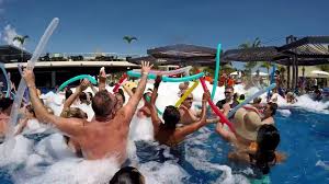 Cancuncare was founded in 2002 by a couple from the uk who are now lucky enough to call cancun home. Foam Pool Party Royalton Riviera Cancun Mexico September 2016 Youtube