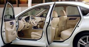 Discover The 2015 Nissan Altima From All Angles Nissan Altima Altima Car Dealership