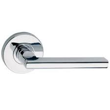 Door & cabinet hardware online has a great range of door handles and levers to suit your external doors and internal doors. Internal Door Handle With Lock Pasteurinstituteindia Com