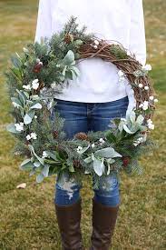 Save this post to read later! Diy Winter Wreath Ideas You Ll Love The Happy Housie