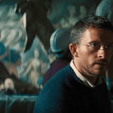 Jonathan Bailey as Dr. Henry Loomis (gifset from jbaileyfansite) :  r/jonathanbailey